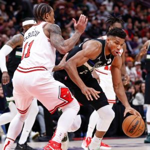 DeMar DeRozan Can't Help But Be Amazed at Giannis Antetokounmpo's Insane NBA journey, During Recent Podcast Appearence