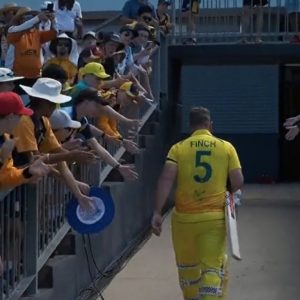 "The end of an era": Twitter reacts as Aaron Finch gets out for the last time in ODI cricket