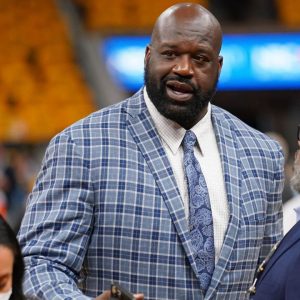 “My butt’s too big to fit on these rides!”: 7’1 Shaquille O’Neal expressed his theme park sorrows to 15 million people