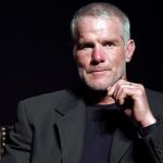 "Taking 15 painkillers a day 'short-circuited' my brain”: Brett Favre shared shocking details about Vicodin addiction