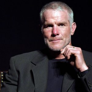 "Taking 15 painkillers a day 'short-circuited' my brain”: Brett Favre shared shocking details about Vicodin addiction