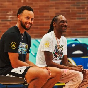 Snoop Dogg, who once roasted Stephen Curry for locking up 50 kids, made a perfect parody for the Warriors guard