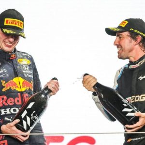 "He will only get better"– Fernando Alonso thinks Max Verstappen is in all-time greats with 2nd championship win