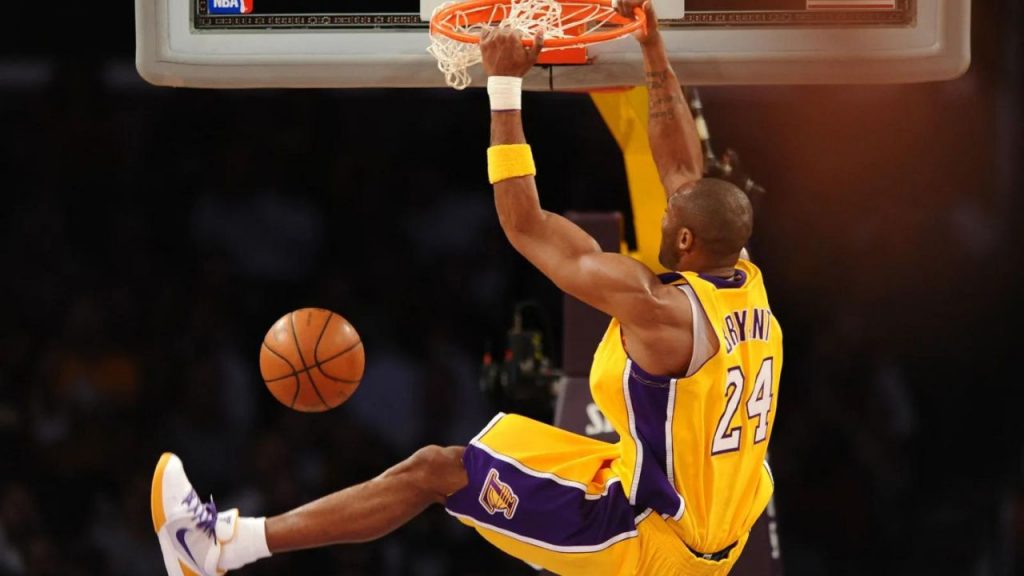 WATCH: How 6’6 Kobe Bryant rose insanely high to grab $100 bill from atop the backboard