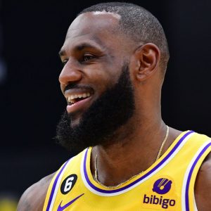 LeBron James snubs Michael Jordan to make Bizarre Choice for his Favorite Athlete Growing Up, During Recent Q&A Session