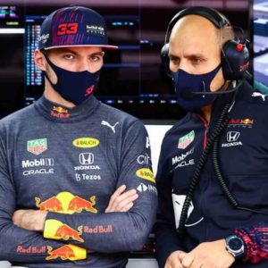 "Someone drunk must've made up that rating": Max Verstappen insists that his 84-rated race engineer deserves higher rating in F1 Manager 22