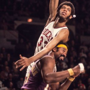 “I don’t make $3 million like Kareem Abdul-Jabbar”: Wilt Chamberlain’s coaching gig resulted in a jab at Lakers legend