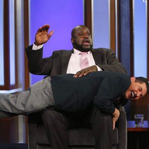 7 ft Shaquille O'Neal hoisted 5'2" Guillermo on his shoulders in an epic crossover between the two entertainers