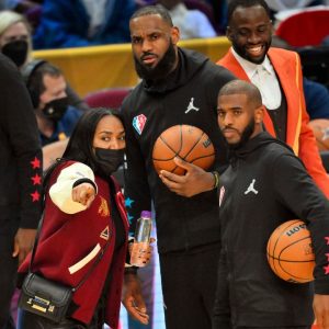 Chris Paul emulates LeBron James by spending $1 million to compete in the NBA at age 37