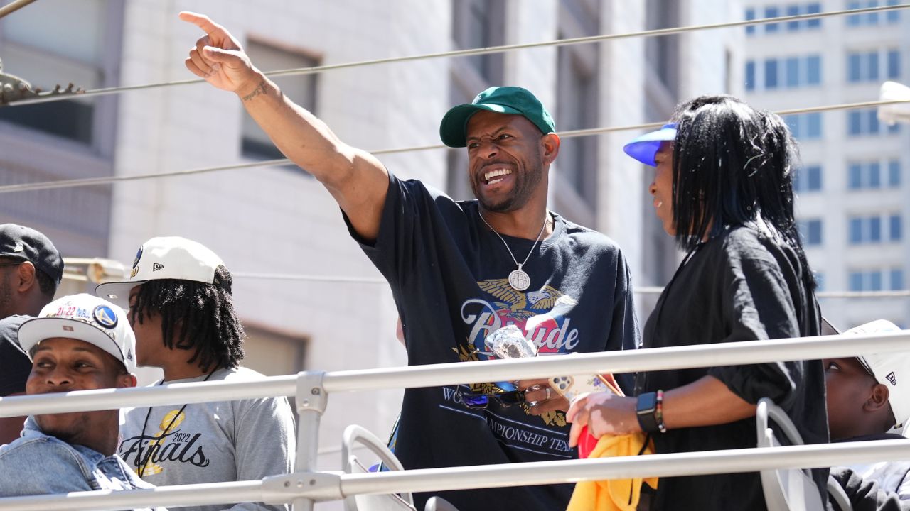 "Scottie Pippen insulted his team, you didn't!": Andre Iguodala insults Bulls legend while cheering up Chet Holmgren