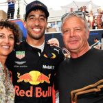 "He was not going to be doing it if I was earning $50,000 a year": Daniel Ricciardo's father admits his privilege made him F1 driver