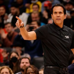 “How Did Shams Charania Get It?”: Heat Head Coach Eric Spoelstra Reacts to NBA Insider Breaking News on Dru Smith’s Signing