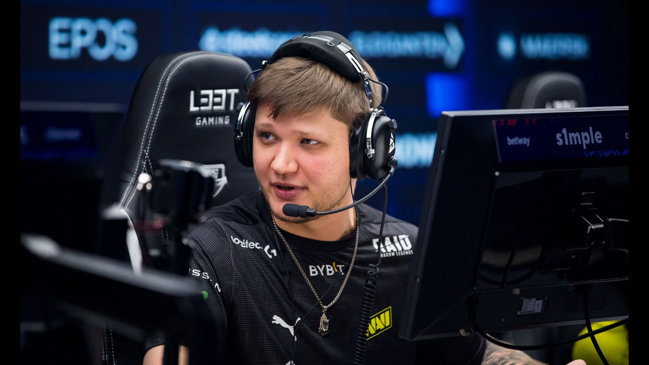 CS:GO star s1mple extends NAVI contract till 2025