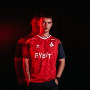 device returns to the Astralis CS:GO roster