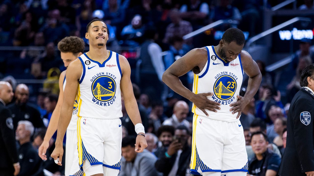 "Jordan Poole has PTSD Now": NBA Twitter Hilariously Reacts to Draymond Green Dapping the 23 year old