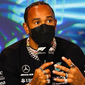 "$25,000 fine for me having this nose ring and a $50,000 fine for that wing": Lewis Hamilton demands equal scrutiny against Red Bull for gaining advantage by breaching cost cap