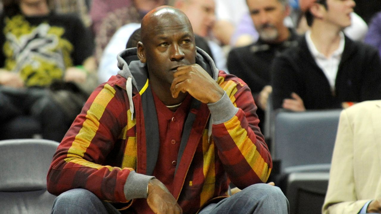 Michael Jordan, Who Was On Chicago's 'Cocaine Circus', Once Admitted To Smoking An Egregious Amount Of Cigars