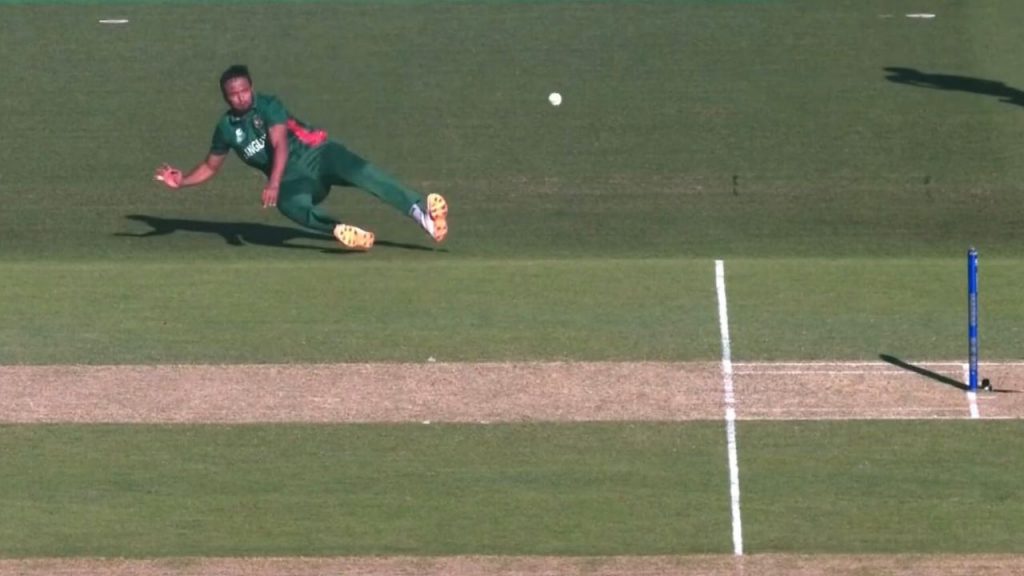 "Shakib brilliance": Brad Hogg approves game-changing Shakib Al Hasan run out to dismiss Sean Williams at Optus Stadium
