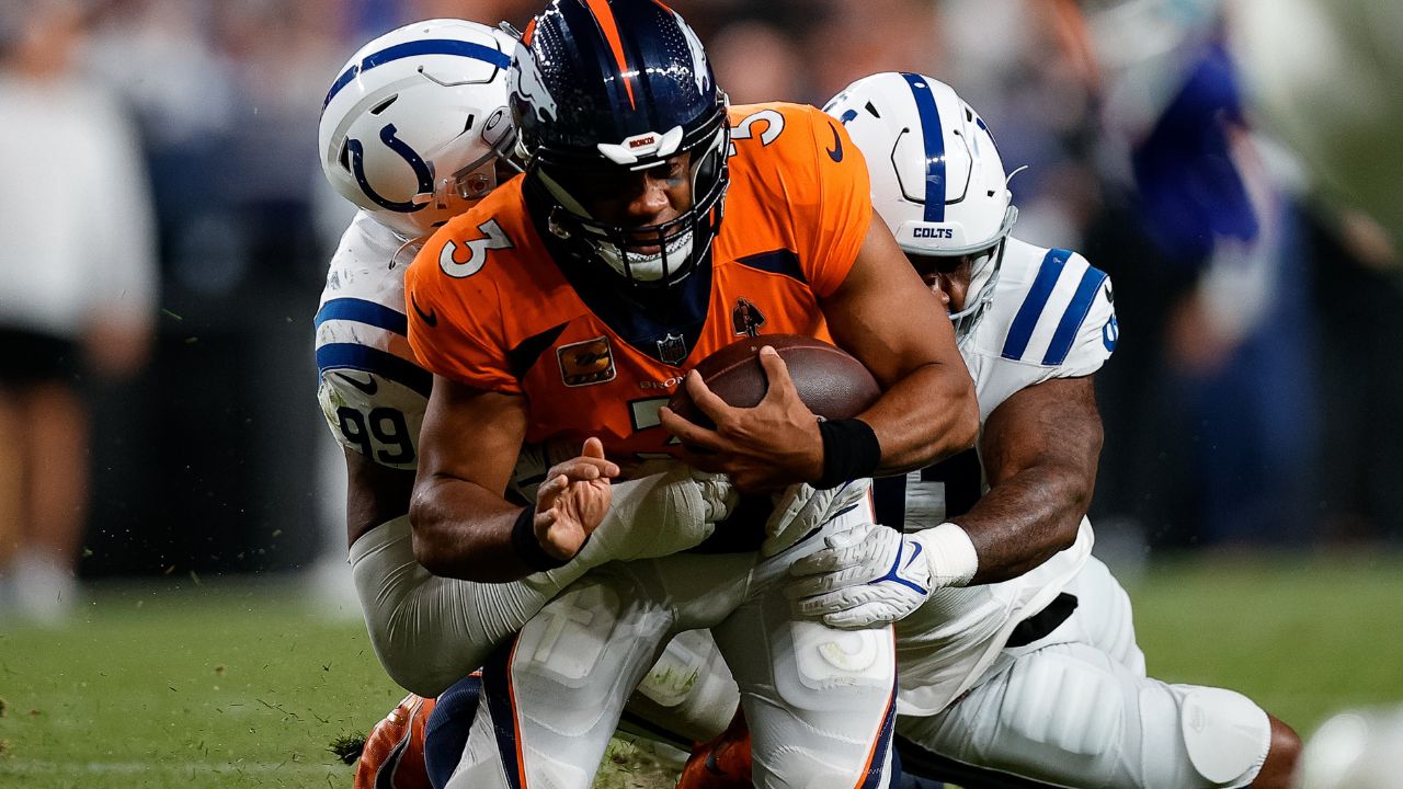 "Russell Wilson makes Baker Mayfield look like Tom Brady": Memes galore post Broncos QB's disastrous outing against Colts