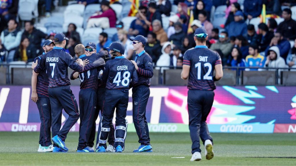 Geelong Simonds Stadium pitch report: The SportsRush brings you the pitch reports of the pitch report of Geelong stadium.