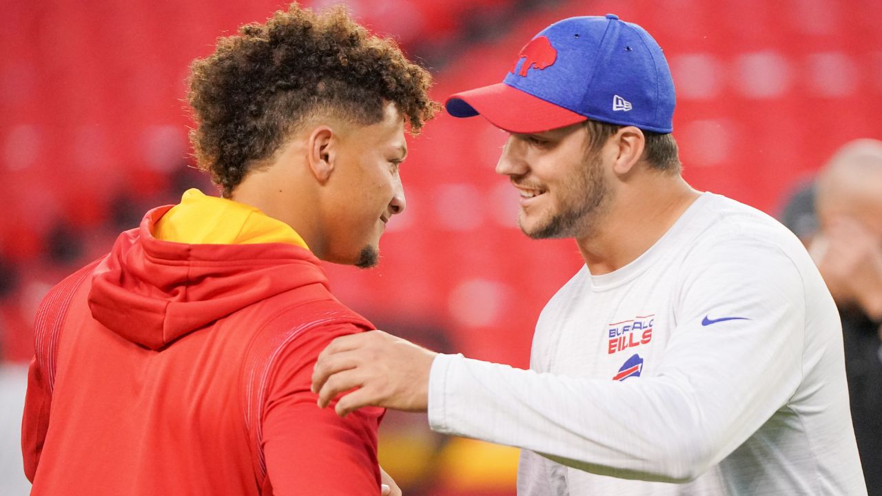 Josh Allen vs Patrick Mahomes: QB Comparison, Stats, Prediction for Chiefs vs Bills