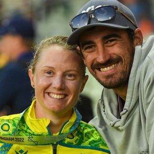 Alyssa Healy has revealed that Mitchell Starc jokes around her that she has changed her mind about cricket 3-4 times.