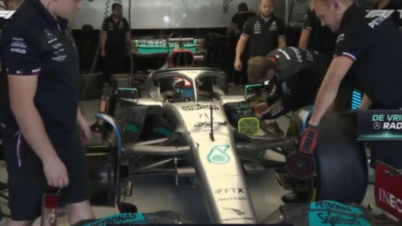 Watch: Mercedes' mechanic breaks $300,000 part of George Russell's W13