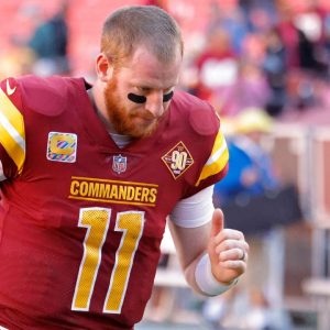 Will Carson Wentz play tonight vs the Bears? Will a biceps injury restrict Commanders starting QB?