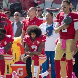 "It's Over": Days Before Colin Kaepernick Wrote to the Jets, Warren Sapp Had Already Asked the Former 49ers QB to Just Let it Go