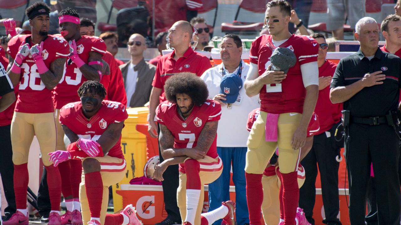 "It's Over": Days Before Colin Kaepernick Wrote to the Jets, Warren Sapp Had Already Asked the Former 49ers QB to Just Let it Go