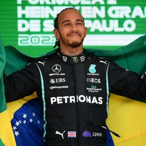 Brazilian flag waved by Lewis Hamilton at Interlagos was actually meant for Max Verstappen
