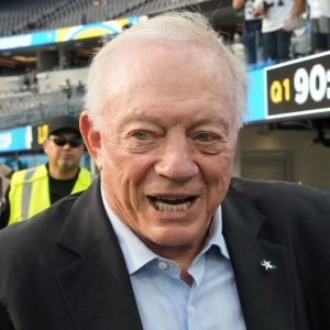 Multibillionaire Jerry Jones Could be Fined For wearing The NFL Blind Referee's Costume In A Halloween Party