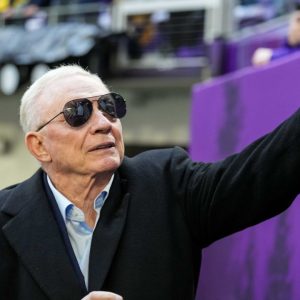Irked Jerry Jones Reacts To the Eagles’ Back-To-Back Close Wins: “Why Can’t That Ball Bounce the Right Way?”