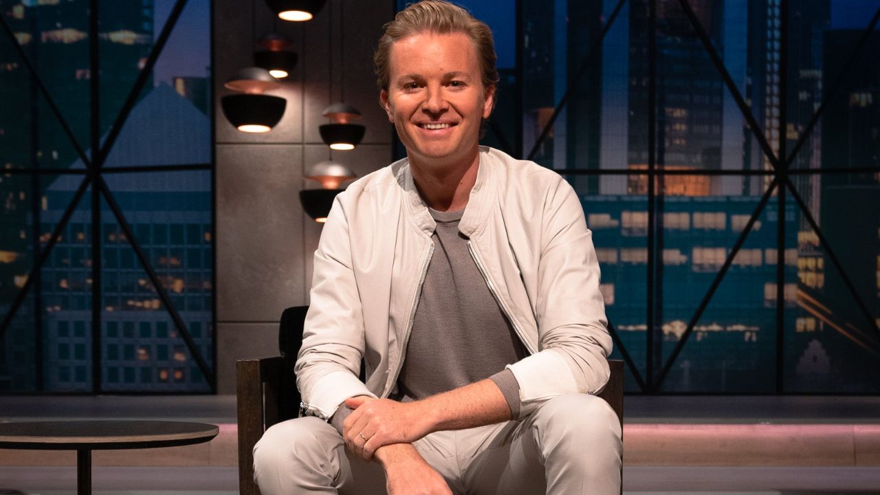 Know more about Nico Rosberg's ultimate $10,000 F1 Sim Setup