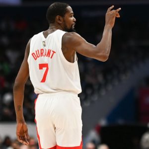 Kevin Durant is Right Back Among NBA Trade Rumors As Teams Reportedly Prepare Trade Packages For Him Yet Again!