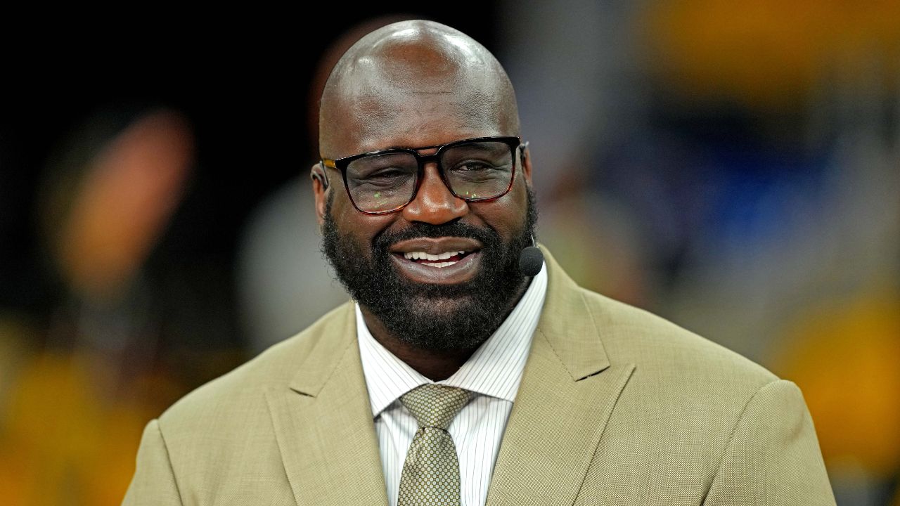 7-Foot Shaquille O'Neal Hilariously Coaxes Stephen A. Smith in Naming him the 2nd Best Center of All-Time After Kareem Abdul-Jabbar