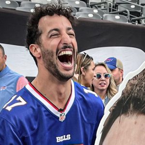"Big day, big day": Daniel Ricciardo finally gets to watch his first Buffalo Bills game