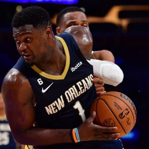 284 lbs Zion Williamson Calls Out Fans for 'Fat Shaming' him, Asking Them to Imagine Their Kids in his Situation