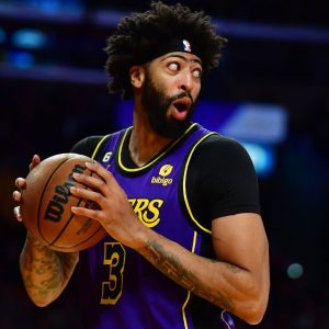 "Like a Blind Squirrel Finding a Nut Every Now and Then": NBA Twitter Reacts as Anthony Davis Joins Shaquille O'Neal in Lakers' Elite List
