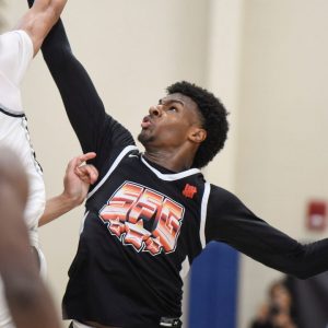 "Did Bronny James Ruin LeBron James' Legacy With 'Bronald' Trademark?": Reddit Ponders Over $10 Million Athlete's Recent Financial Decision