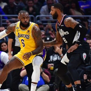 Is LeBron James Playing Tonight vs Kings? Lakers Release Injury Report Post 4x Champion Exiting Game Against Clippers
