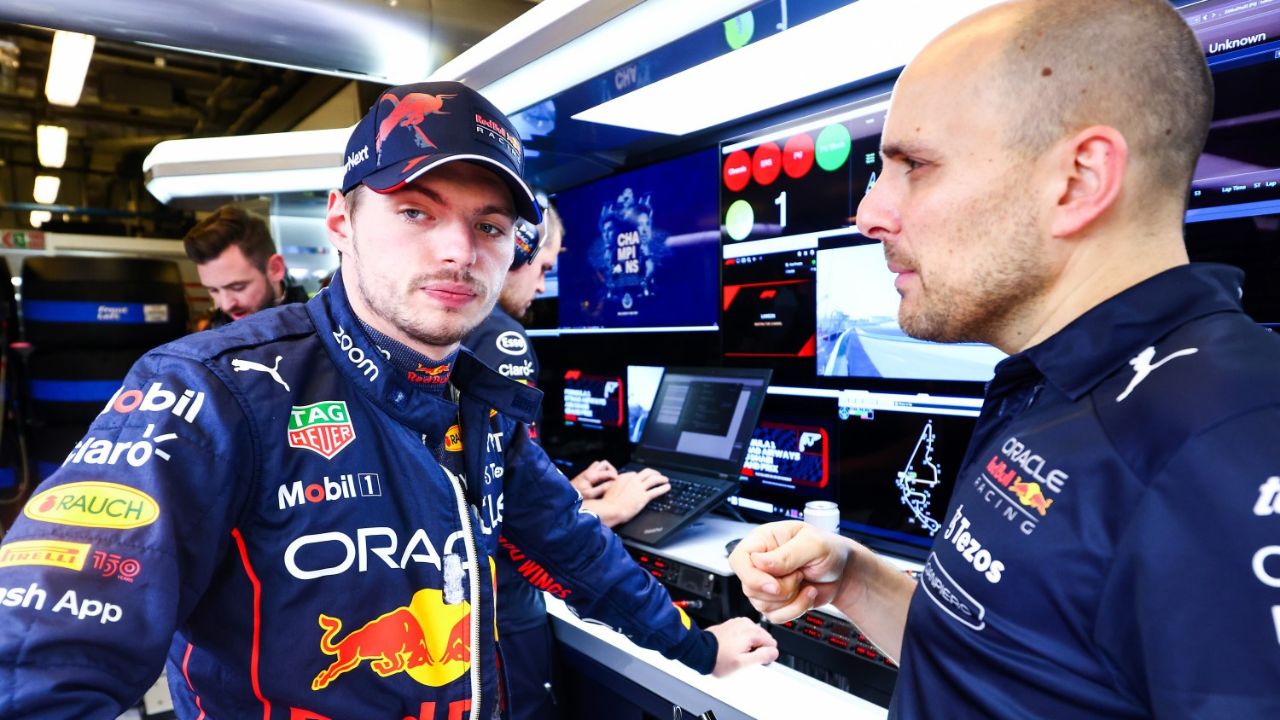 "Sometimes we're shouting at each other" - Max Verstappen reveals his race engineer was expecting to work with Sebastian Vettel