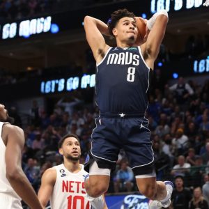 Josh Green Leads NBA In 3P% and eFG% Amidst Luka Doncic's Continued Shooting Woes With Mavericks
