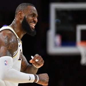 “LeBron James just mocked his own LeLiar personality”: Lakers star makes fun of his pathological lying while discussing LeRoy Butler's Lambeau Leap