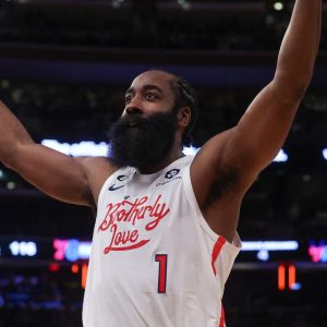 “Why Would You Ask Me about That on Christmas”: James Harden ‘Snaps’ at a Reporter for Flaming Rumors of Return to Houston
