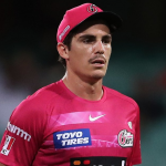 Why is Sean Abbott not playing today's BBL 12 match between Melbourne Renegades and Sydney Sixers at Simonds Stadium in Geelong?