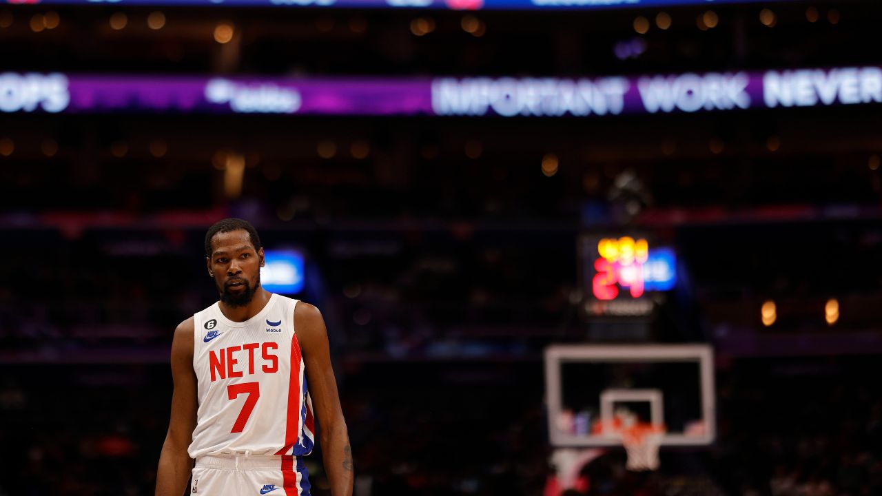 "I'm Skinny and I Do My Work at Night!": 6ft 10" Kevin Durant Attempts to Justify His Nickname 'Slim Reaper'