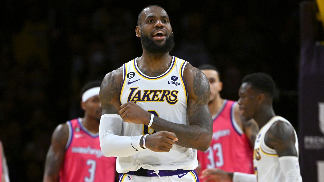 "Tom Brady Did It First!": LeBron James Posts Cryptic Tweet, Sparks Rumors of Potential Trades Before Feb 9 Deadline