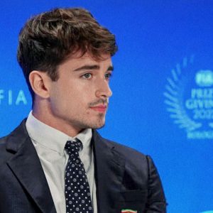 Charles Leclerc 'not satisfied' after splitting the Red Bulls in 2022 championship