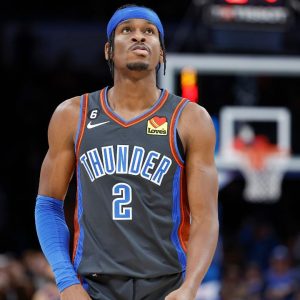 “Give Shai Gilgeous-Alexander the MIP As Well As the DPOY”: NBA Twitter Hype the OKC Star For Recording Same Number of Blocks as Rudy Gobert